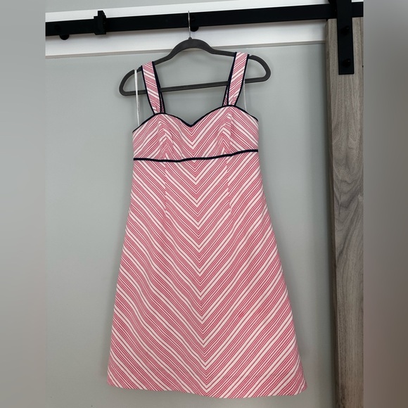 Lilly Pulitzer 6 Pink and White Chevron sundress summer beach - Picture 1 of 7